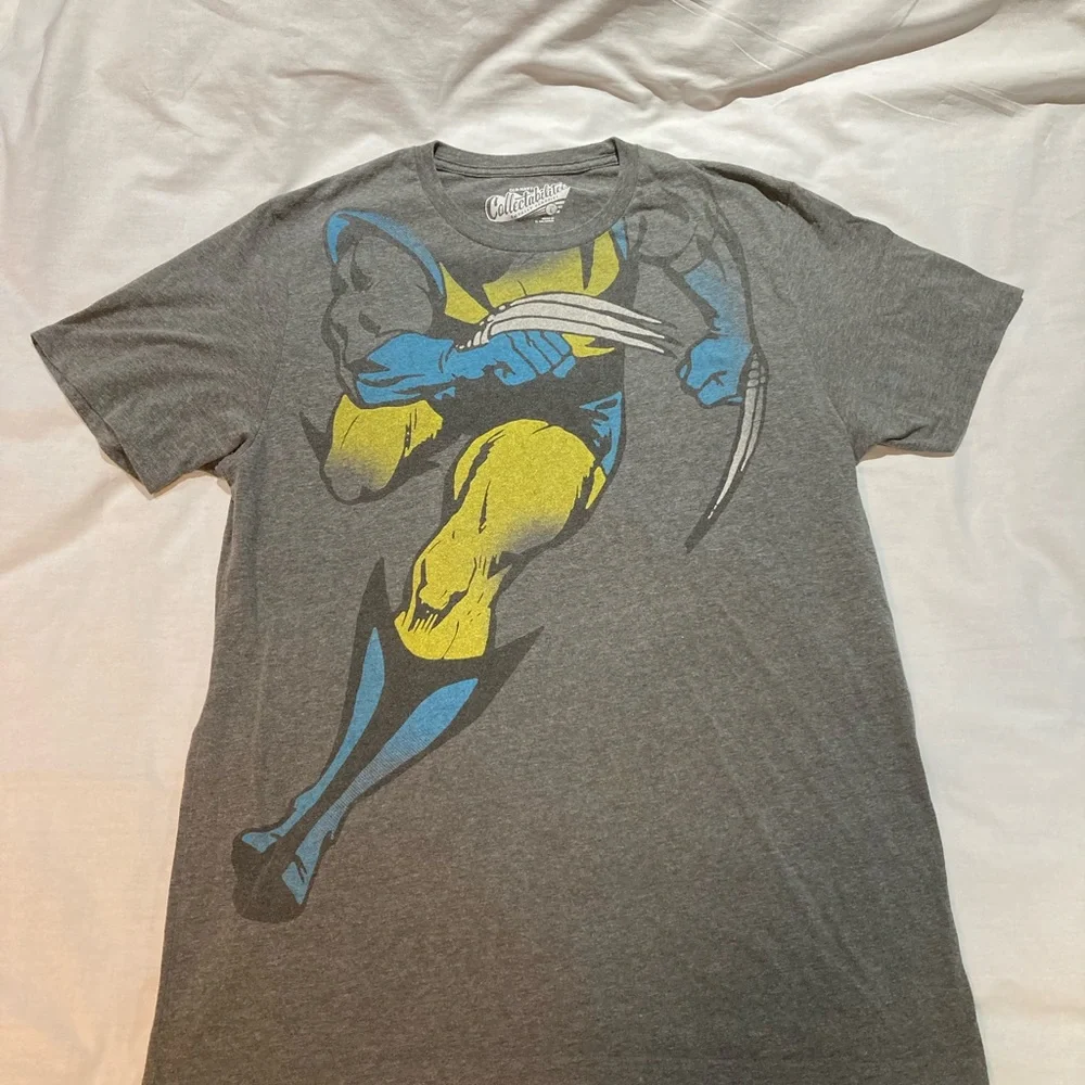 Wolverine T-shirt, Old Navy Collectibilities T-shirt, size large - Picture 1 of 4